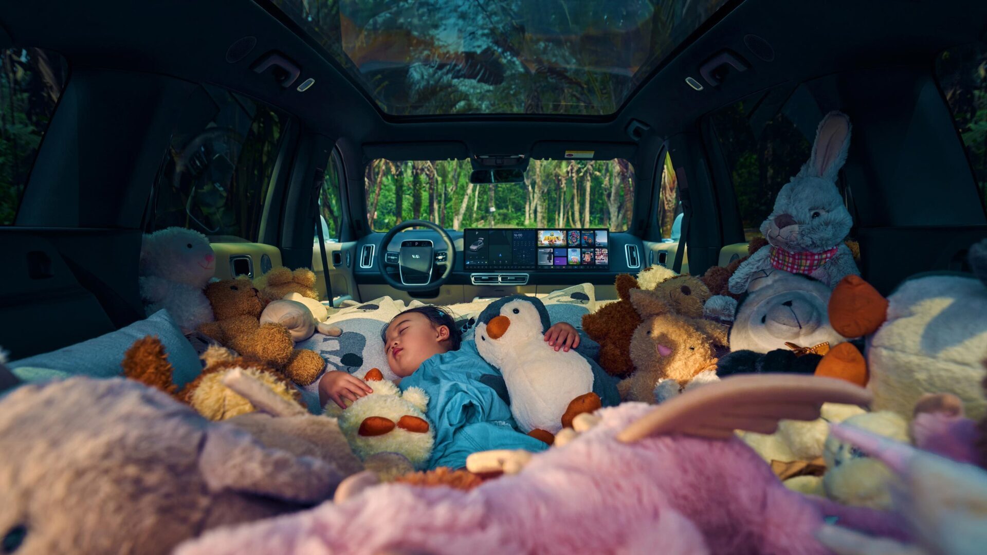 Spacious bed Lixiang L6