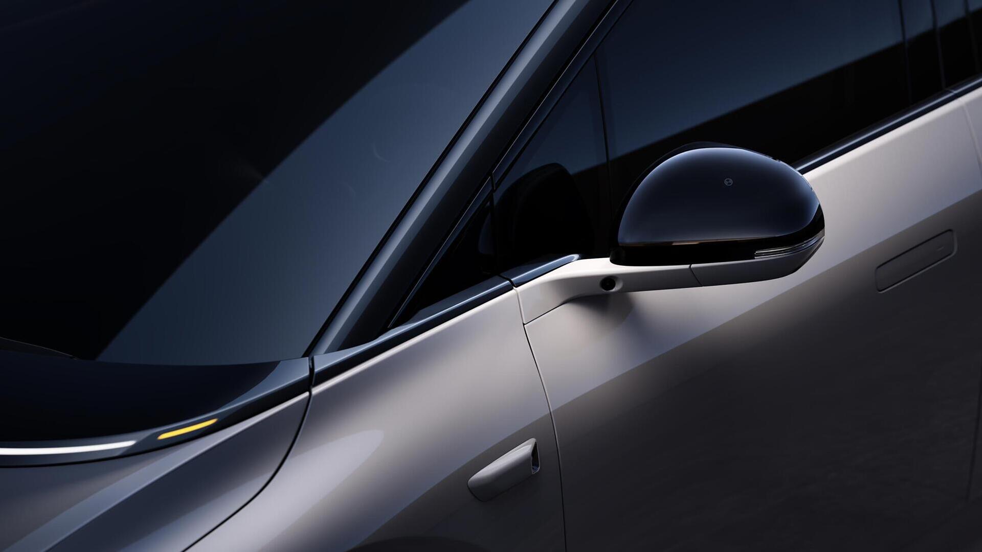 Teardrop mirrors Lixiang i8
