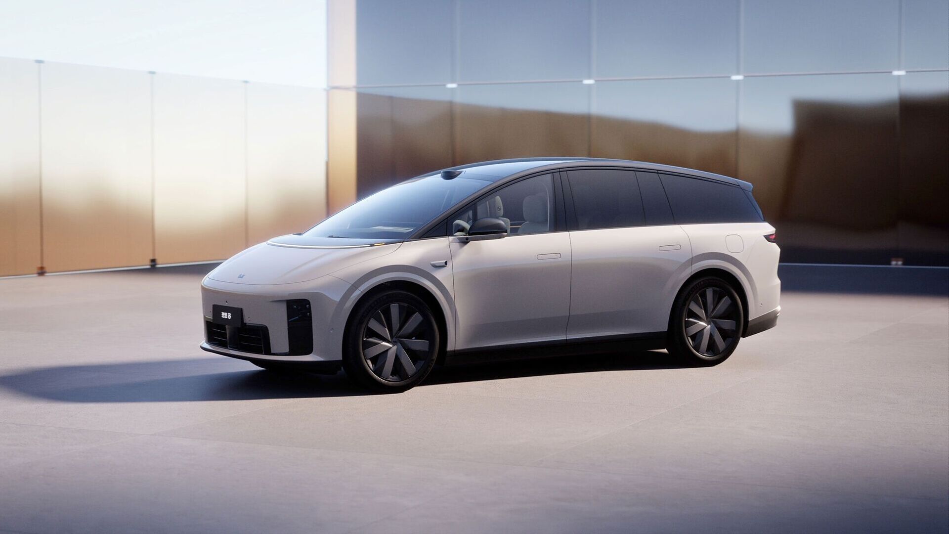 Two-tone body Lixiang i8
