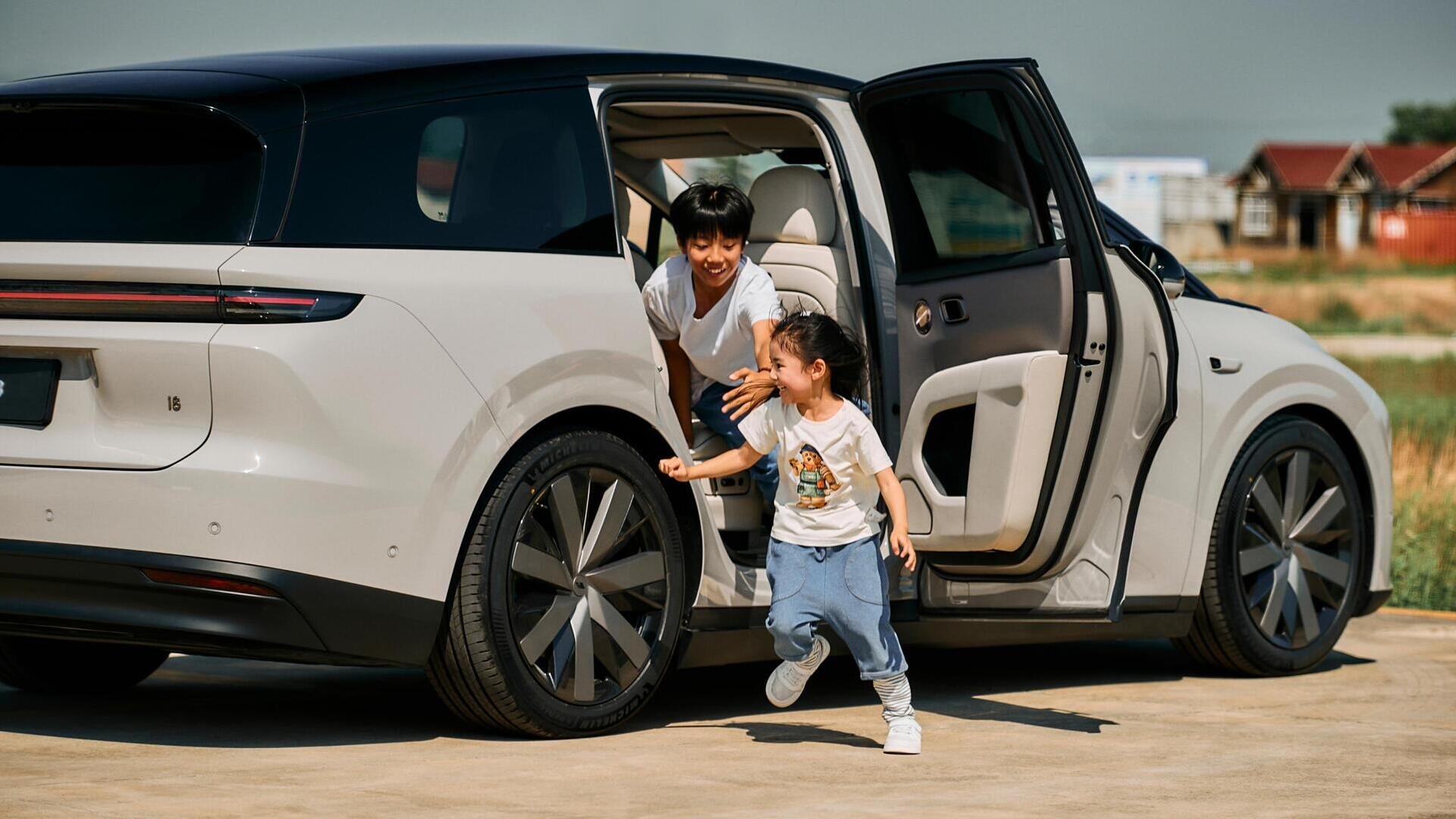 Convenience for passengers Lixiang i8