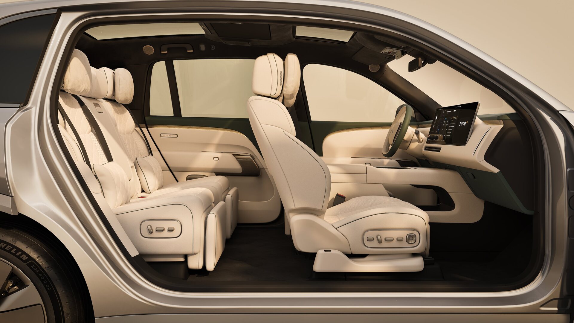 Theater-style Theater-style seating arrangement Li L8 2026
